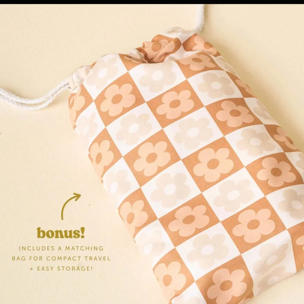 Flower Check Brown Quick-Dry Beach Towel